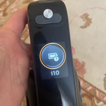 Philips Aqua 9000 Süpürge Şarj Dolu Olmasına Rağmen Çalışmıyor, İ10 Hatası Veriyor