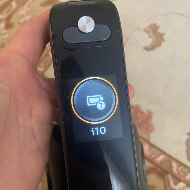 Philips Aqua 9000 Süpürge Şarj Dolu Olmasına Rağmen Çalışmıyor, İ10 Hatası Veriyor