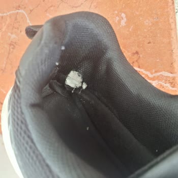 FLO Mağazasından Aldığım Ayakkabıda Dikiş Problemi Ve Destek Eksikliği