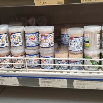 Esenlik Marketleri Kuyu Önü Şubesi Şikayeti