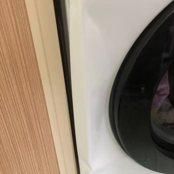 Hasarlı Çamaşır Makinesi Değiştirilmiyor, Mağdur Edildik