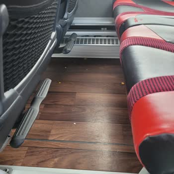 Ede Turizm Otobüsünde Temizlik Sorunu Ve Personel İlgisizliği