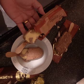 Bozuk Magnum Ürünleri Ve Kötü Hizmet Deneyimi