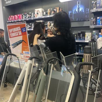 Teknosa Mağazasında Çifte Standart Ve İade Sorunu