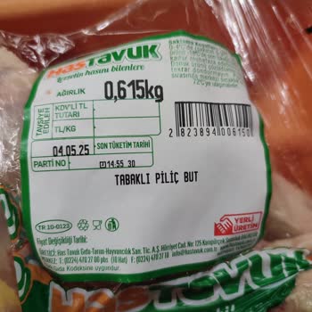 Aldığım Tavuk Kanlı Ve Çürük Çıktı, Sağlığımız Tehlikeye Girdi