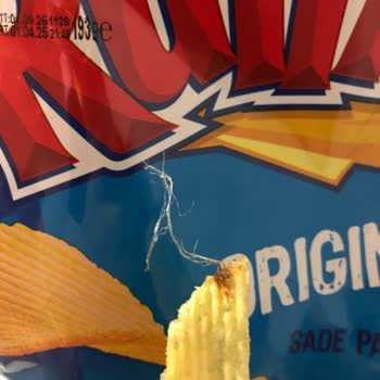 Ruffles Cips Paketinden Çıkan Hatalı Ürün Endişesi
