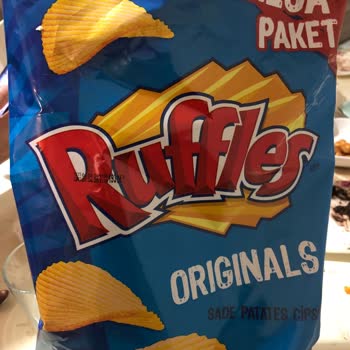 Ruffles Cips Paketinden Çıkan Hatalı Ürün Endişesi