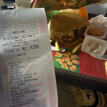 Soğuk Hamburger Ve Erken Kapanan Kapı Mağduriyeti