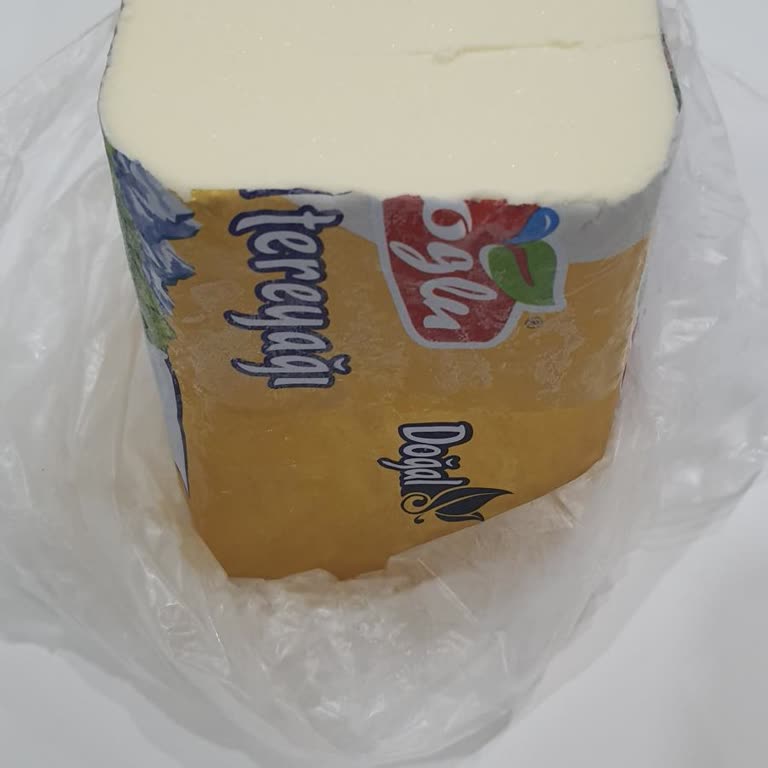 Yörükoğlu Tereyağı'nda Margarine Benzer Tat Ve Koku Hayal Kırıklığı Yarattı