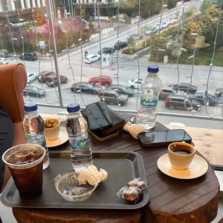 Panora Arabica'da Dışarıdan Tatlıya İzin Verilmemesi Ve Çalışanların Nezaketsiz Tavrı