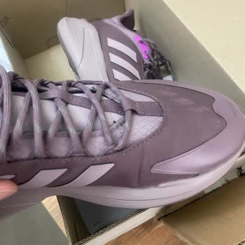 İki Kez Giydiğim Adidas Ayakkabı Kırıldı Ve İadesi Reddedildi