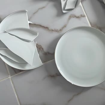 Kargoda Yemek Takımım Paramparça Oldu Mağduriyetim Giderilsin