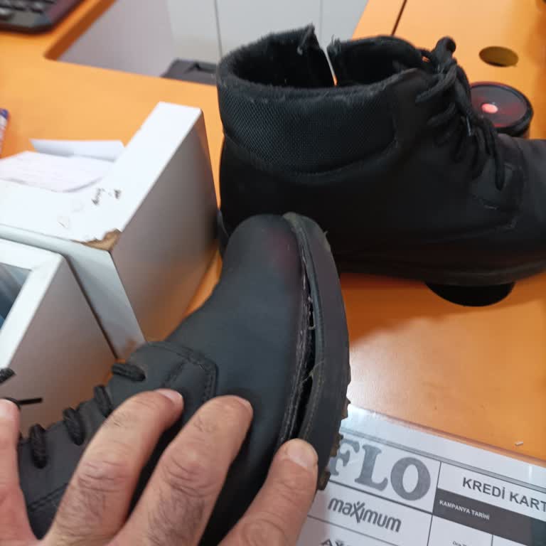 FLO Mağazasından Bot İadesinde Belge Verilmemesi Ve Mağazalar Arası Yönlendirme Sorunu