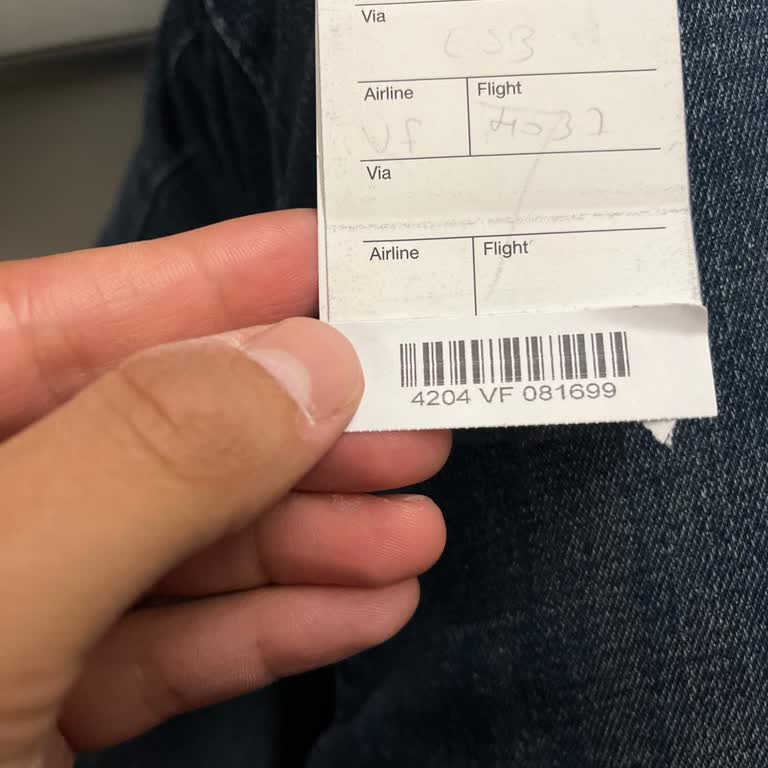 El Çantamın Zorla Bagaja Alınmasından Mağdur Oldum