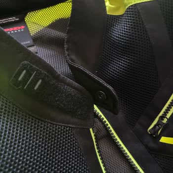 Motosikletonline.com'dan Eksik Ve Yanıltıcı Ürün, Yetersiz Satış Sonrası Destek