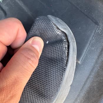 Skechers Ayakkabımda Yapıştırma Yerleri Açıldı, Değişim Veya İade Talep Ediyorum