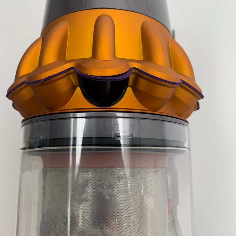 Dyson V15 Süpürgede Kırılma Ve Yetersiz Müşteri Desteği Hayal Kırıklığı Yarattı