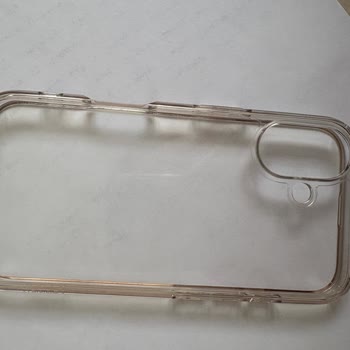 Yüksek Fiyatlı Spigen Kılıfın Hızlı Sararması Ve Garanti Kapsamı Hayal Kırıklığı Yarattı