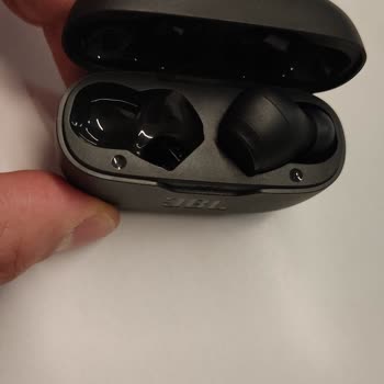 JBL Kulaklığımın Sol Tekini Kaybettim, Yedek Parça Satışı Var Mı?