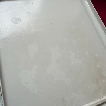 Cif Ultra 2 Tezgah Ve Izgarada Kalıcı Leke Bıraktı