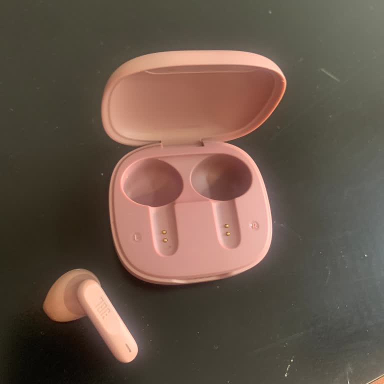 Kaybolan Sağ Kulaklık İçin Yedek Parça Talebi Ve İletişim Bilgisi Hakkında Yardım