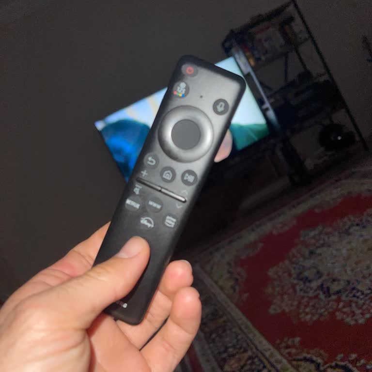 My Samsung 65Q70D TV Has Light Bleed and Smart Remote Malfunction After Just Months