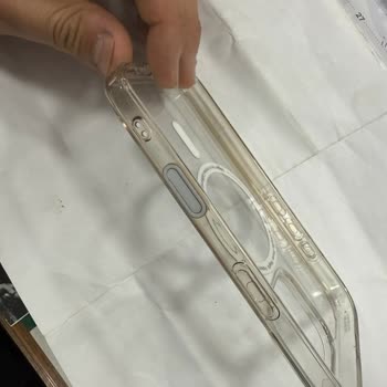 Kısa Sürede Sararan Şeffaf Kılıf Ve Garanti Desteği Sorunu