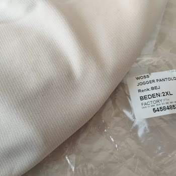 Indirimbu.com.tr Aldığım Pantolonlar Kalitesiz Ve İade Sürecinde Destek Alamıyorum