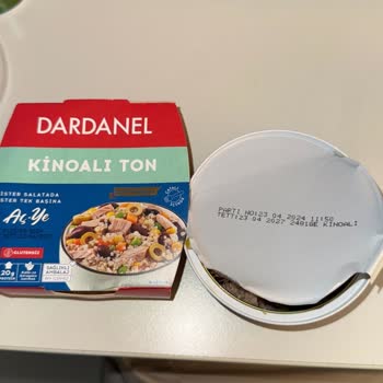 Aldığım Kinoalı Ton Balığında Beklenmedik Görüntüyle Karşılaştım