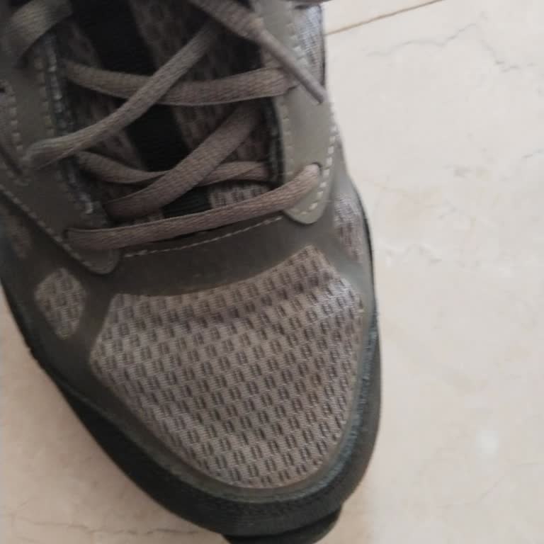 Satın Aldığım Ayakkabının Kısa Sürede Açılması Ve Garanti Sürecinde Sorun