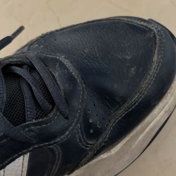 Adidas Mağazası Garanti Kapsamındaki Ürünleri Kabul Etmiyor