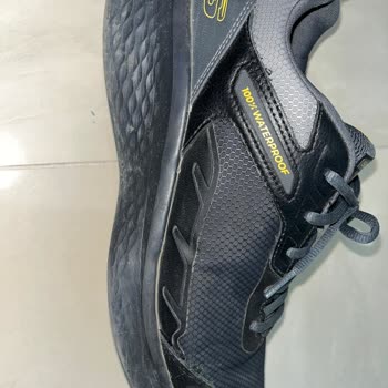 Skechers Ayakkabının Dikişleri Patladı, Garanti Reddiyle Hayal Kırıklığı