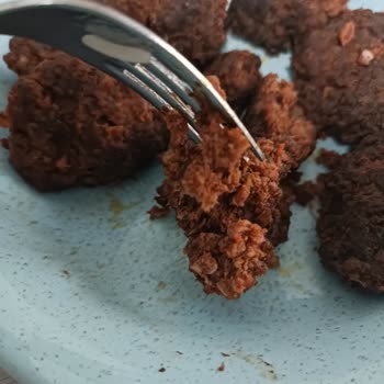 Kasap Köfte İçinde Beklenmedik Maddeler Ve Sağlık Endişesi