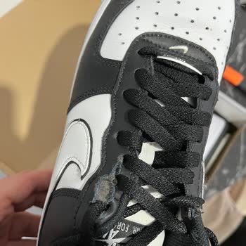 Sneaks Up Yeni Aldığım Ayakkabının Derisi Kısa Sürede Kalktı Mağaza Çözüm Sunmuyor