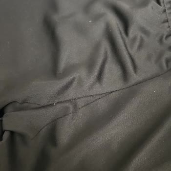 Adidas Eşofmanın Kısa Sürede Dikişleri Attı, İnceleme Mağduriyetimi Çözmedi