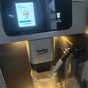 Kahve Makinesinin Bardağı Doldurmaması Ve Köpük Sorunu Can Sıkıyor