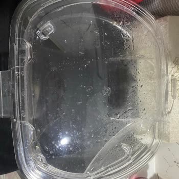 Kurutma Makinesi Su Haznesi Sürekli Kırılıyor, Acil Çözüm Bekliyorum