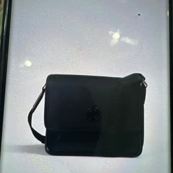 Pierre Cardin Çantanın Yanlış Tamiri Ve Renk Sorunu