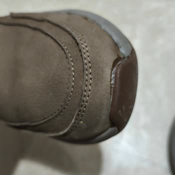 FLO'dan Aldığım Ayakkabılarda Hızlı Deformasyon Ve Yetersiz Çözüm