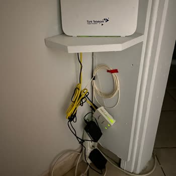 Kurulum Sonrası Sürekli İnternet Kesintisi Ve Kötü Kablo Düzeni