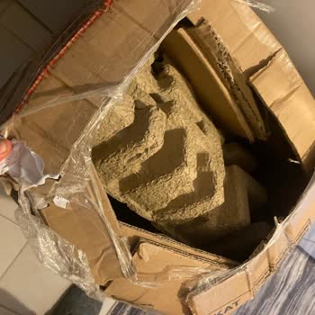 Kargo Firması Özenli Paketlemeye Rağmen Ürünü Kırdı, Sorumluluk Almıyor