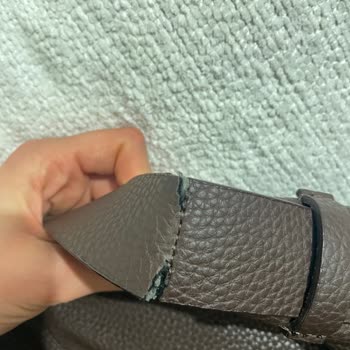 Aldığım Çanta Kısa Sürede Parçalandı, Mağduriyetim Giderilmiyor