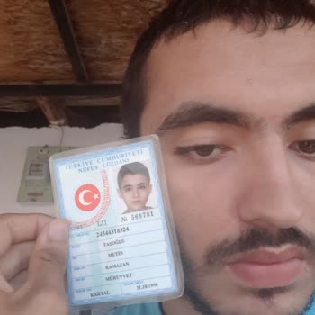 Kimliğim Onaylanmadığı İçin Facebook Hesabıma Erişemiyorum