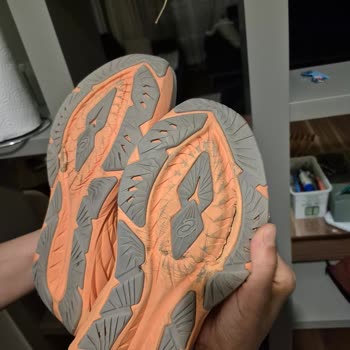 My Asics Novablast 4 Shoes Fell Apart in Just Six Months