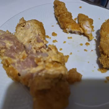 BİM'den Aldığım Erpiliç Çıtır Tavuk Çiğ Çıktı, Güvenim Sarsıldı