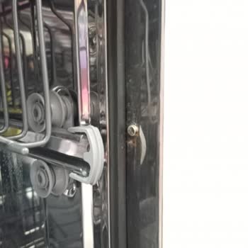 Garanti Kapsamındaki Vestel Ve Regal Ürünlerinde Paslanma Ve İlgisizlik