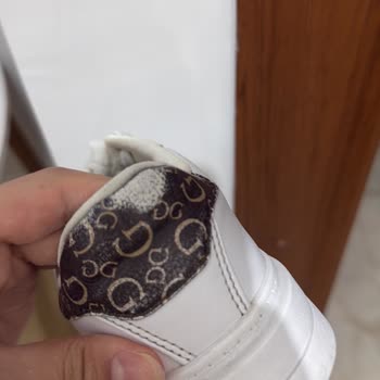 Aldığım Ayakkabıda Hızlı Yıpranma Ve Renk Atması Sorunu