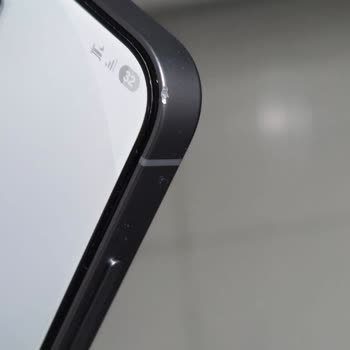 Samsung S25 Plus Orijinal Kılıf Tasarım Hatası Nedeniyle Telefonum Zarar Gördü