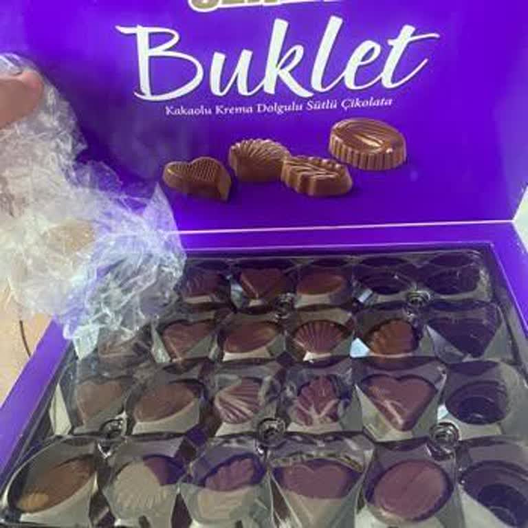 Kutudan Eksik Ve Boş Çikolata Çıkmasıyla Yaşadığım Hayal Kırıklığı