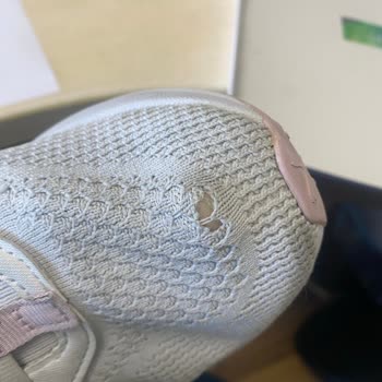 Yeni Alınan Ayakkabıda Hızlı Deformasyon Ve Değişim Sorunu